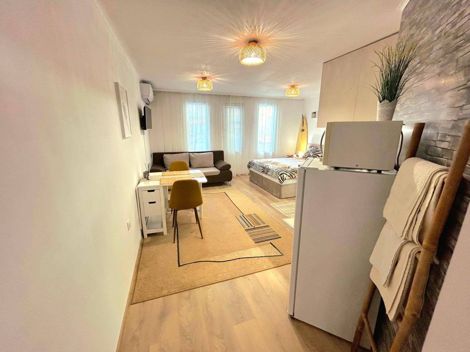 Aloha Apartman Burgasz Kültér fotó